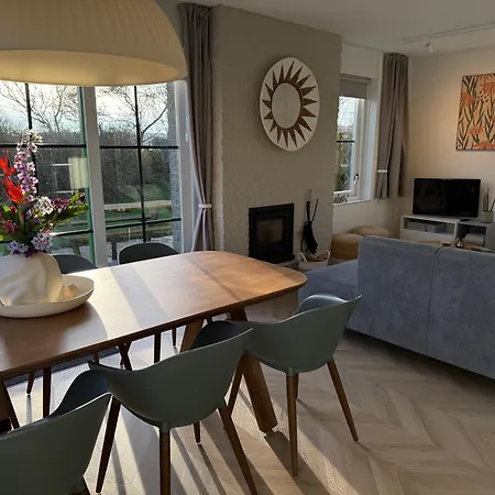 Strandparel 77 Vakantiehuis De Zandloper