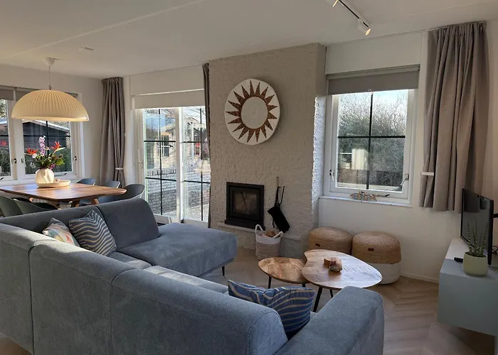 Strandparel 77 * De Zandloper