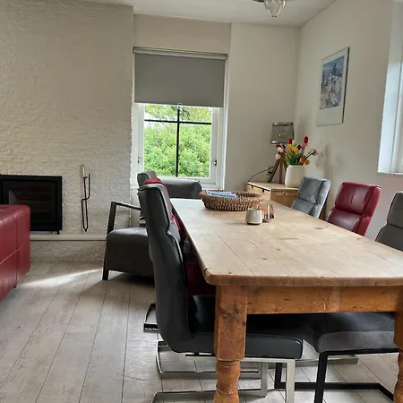 Strandparel 77 بيت للعطل De Zandloper