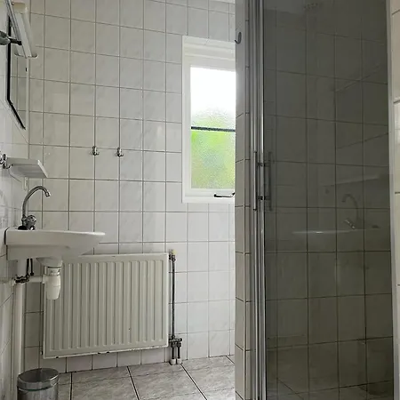 Strandparel 77 بيت للعطل *